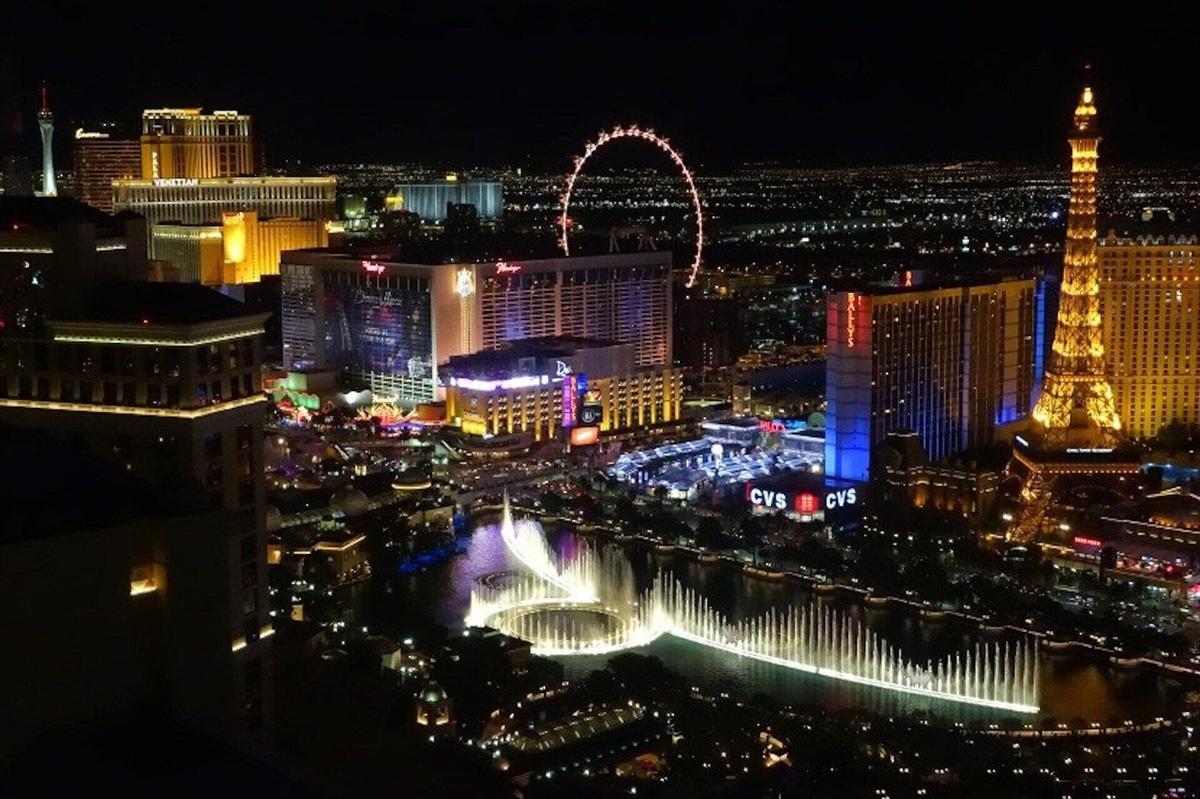 The view of the famous Bellagio fountain from your window!